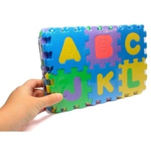 TAPET PEQ EVA LETRAS